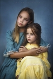 2girlssigninsta_final
